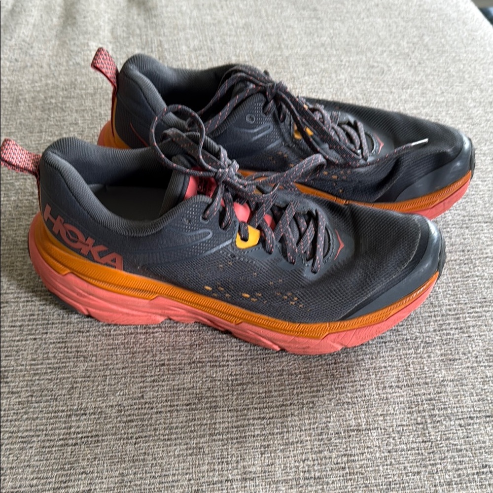 Hoka Woman’s One One Challenger ATR 6 Grey with Coral & Orange size 8.5